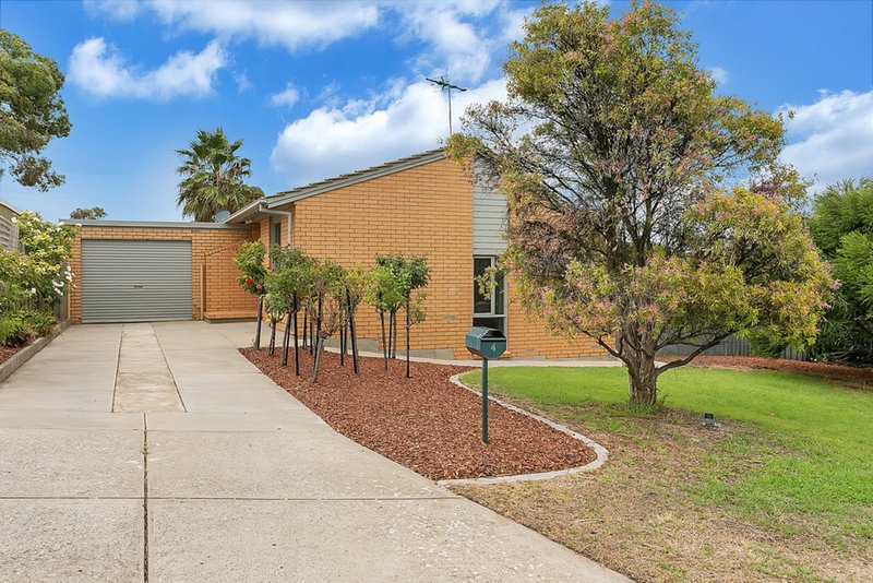 Photo - 4 Alnwick Court, Noarlunga Downs SA 5168 - Image 16