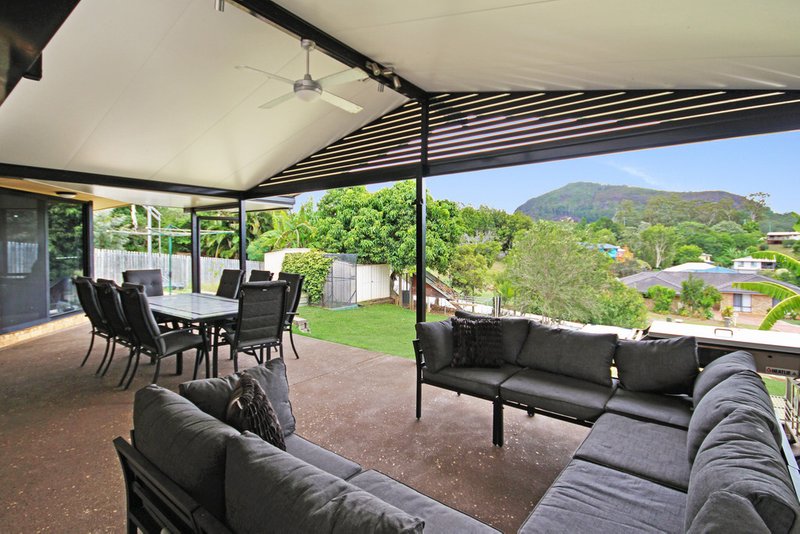 4 Alpha Drive, Glass House Mountains QLD 4518