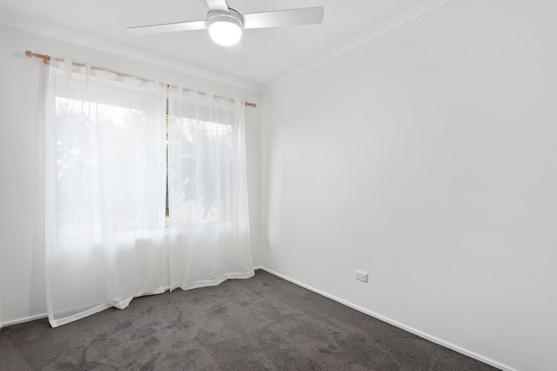 Photo - 4 Alphitonia Crescent, Sunnybank Hills QLD 4109 - Image 10