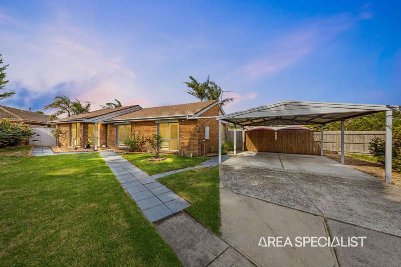 Photo - 4 Amanda Court, Pakenham VIC 3810 - Image 2