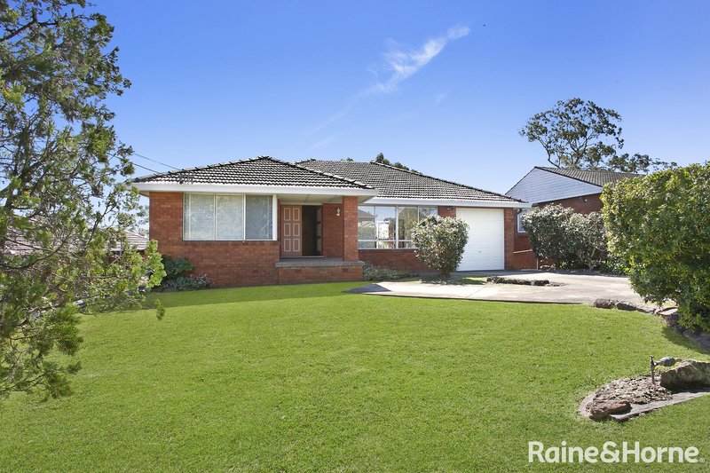 Photo - 4 Amaroo Avenue, Mount Colah NSW 2079 - Image