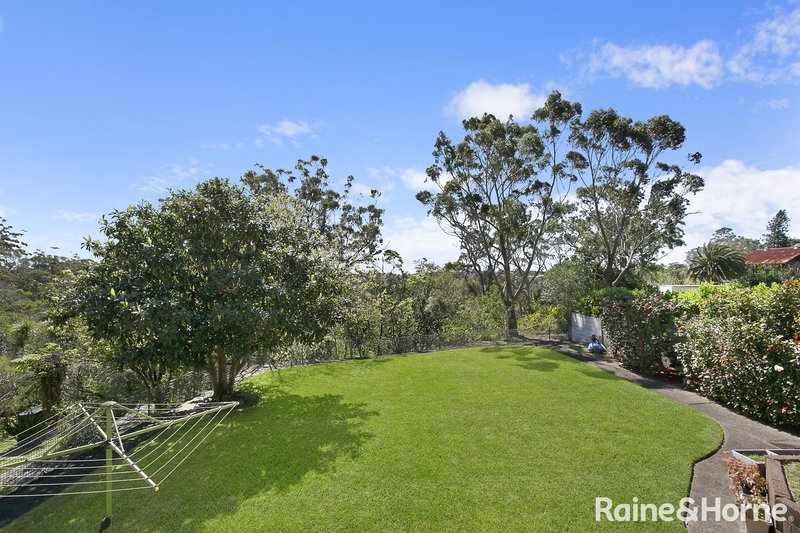 Photo - 4 Amaroo Avenue, Mount Colah NSW 2079 - Image 8