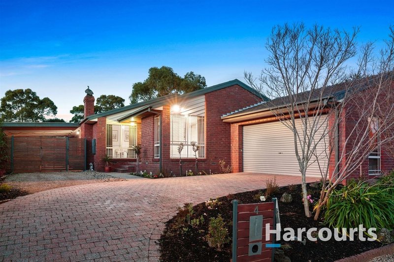 4 Amazon Court, Rowville VIC 3178