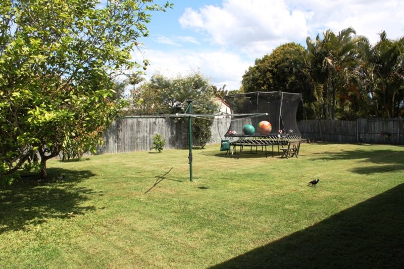 Photo - 4 Andrew Avenue, Pottsville NSW 2489 - Image 2