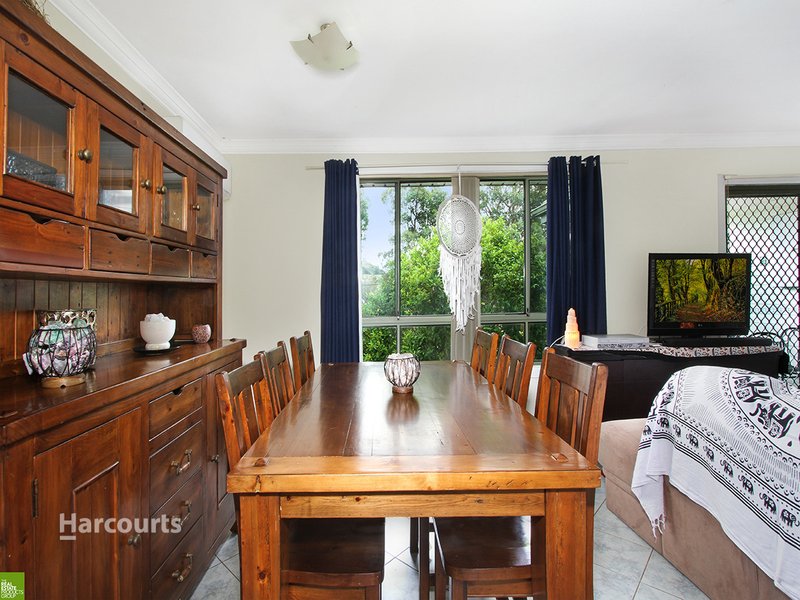 Photo - 4 Andrew Crescent, Mount Warrigal NSW 2528 - Image 3