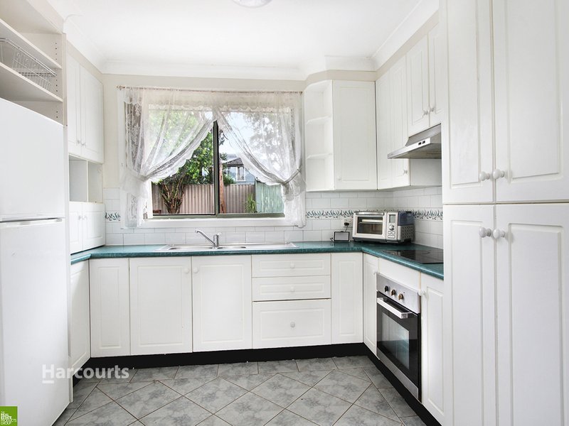 Photo - 4 Andrew Crescent, Mount Warrigal NSW 2528 - Image 5