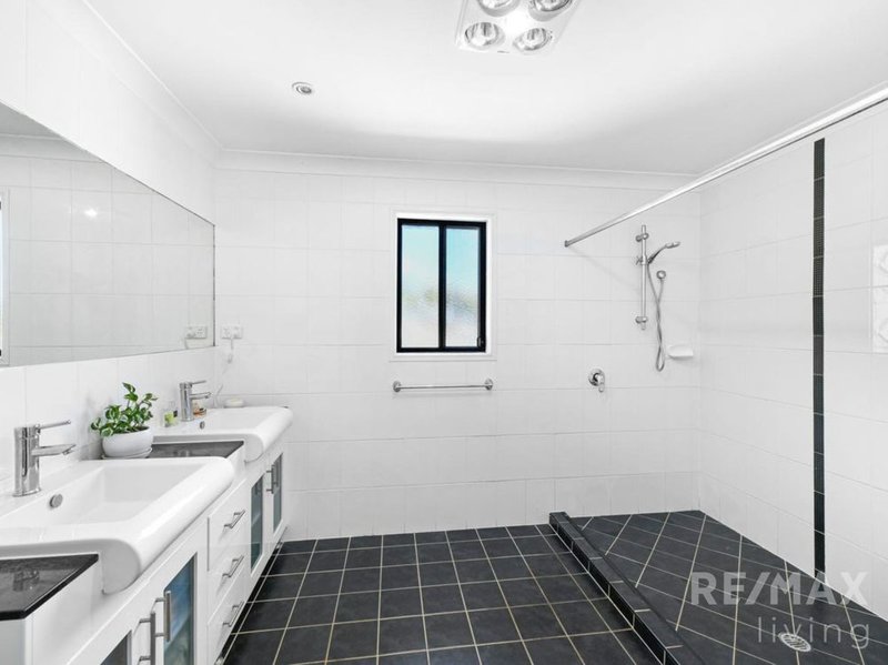 Photo - 4 Anglers Court, Donnybrook QLD 4510 - Image 9