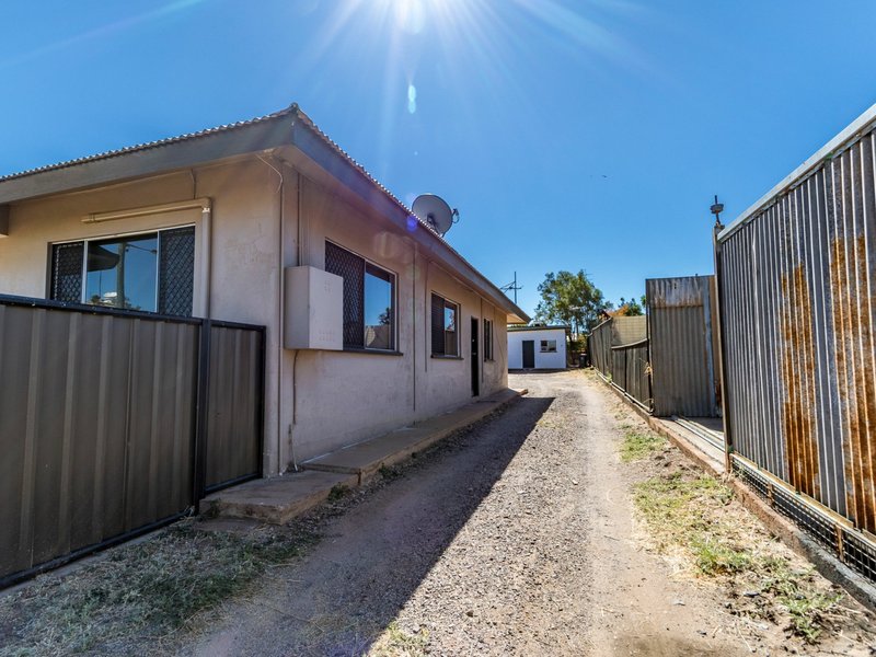 Photo - 4 Ann Street, Mount Isa QLD 4825 - Image 19