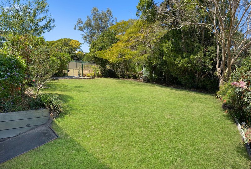 Photo - 4 Annandale Street, Keperra QLD 4054 - Image 11