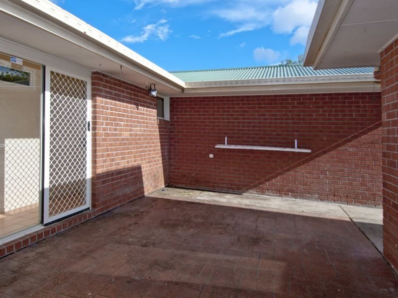 Photo - 4 Anthony Street, Eagleby QLD 4207 - Image 16