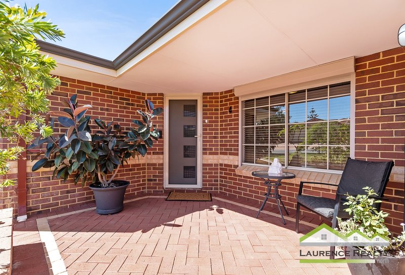 Photo - 4 Antibes Court, Mindarie WA 6030 - Image 3