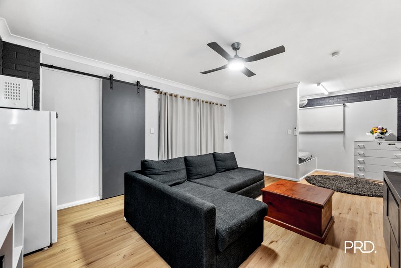 Photo - 4 Anvil Place, Jamisontown NSW 2750 - Image 6