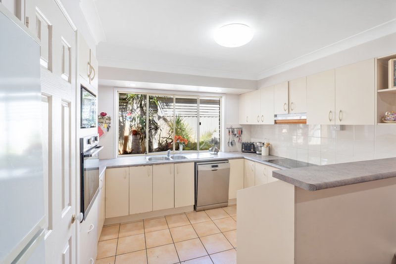 Photo - 4 Arcadia Avenue, Woorim QLD 4507 - Image 8
