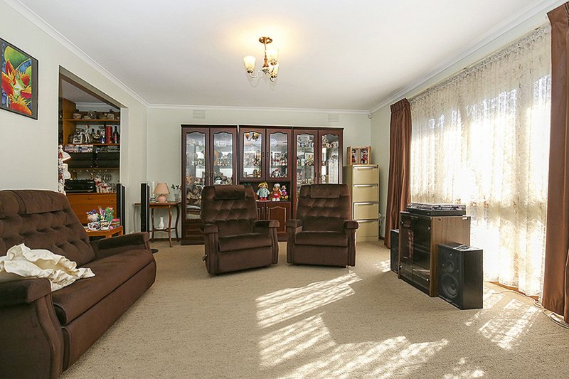 Photo - 4 Argyll Close, Epping VIC 3076 - Image 2