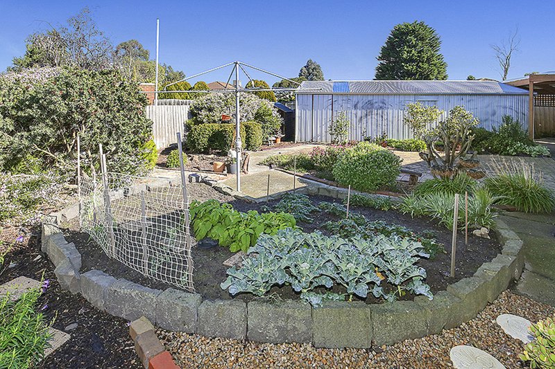 Photo - 4 Argyll Close, Epping VIC 3076 - Image 8