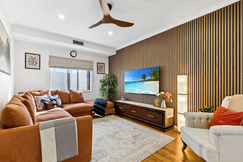 Photo - 4 Arlewis Street, Chester Hill NSW 2162 - Image 3