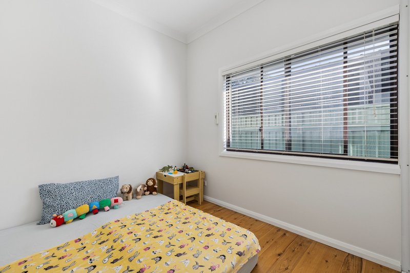 Photo - 4 Arlewis Street, Chester Hill NSW 2162 - Image 13