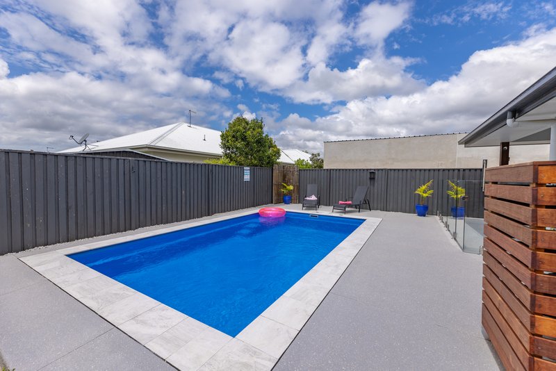 Photo - 4 Arnica Street, Caboolture QLD 4510 - Image 3