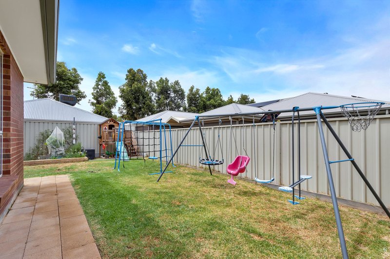 Photo - 4 Ascot Avenue, Munno Para West SA 5115 - Image 22