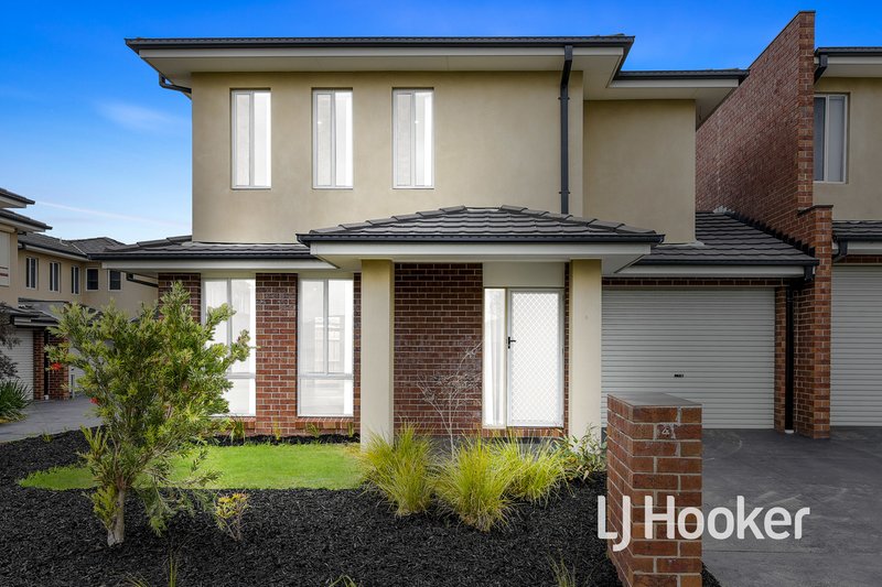 4 Ashford Close, Hampton Park VIC 3976