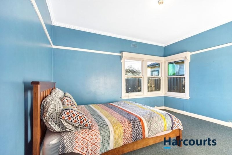 Photo - 4 Ashgrove Street, Devonport TAS 7310 - Image 6