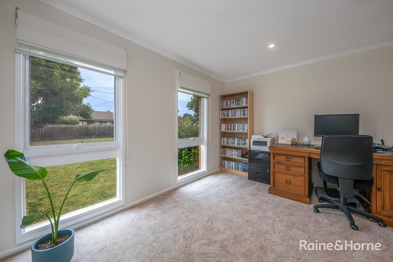 Photo - 4 Ashton Street, Sunbury VIC 3429 - Image 14