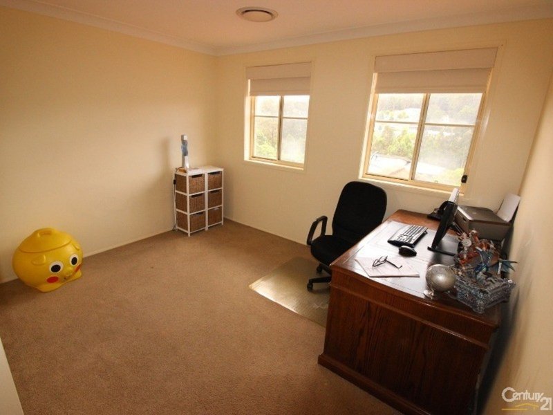 Photo - 4 Atlas Grove, Cameron Park NSW 2285 - Image 7