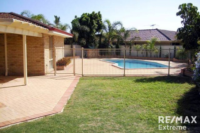 Photo - 4 Atoll Court, Mullaloo WA 6027 - Image 11