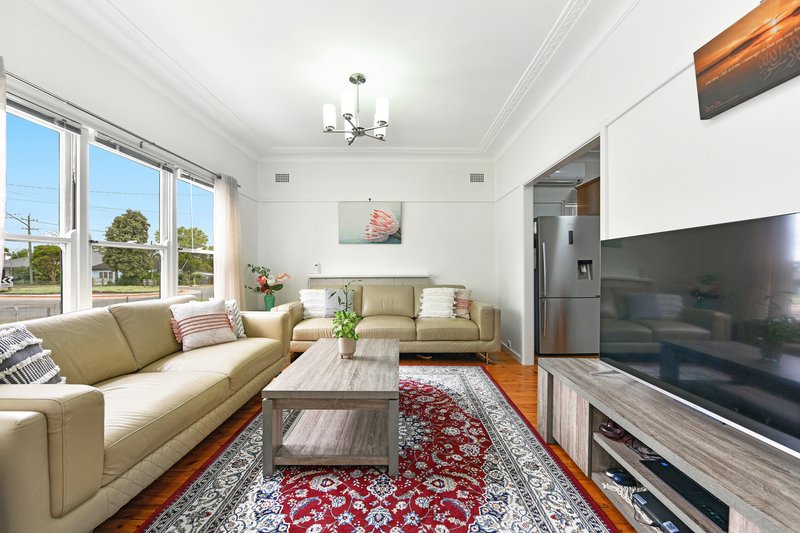 Photo - 4 Aubrey Street, South Granville NSW 2142 - Image 2