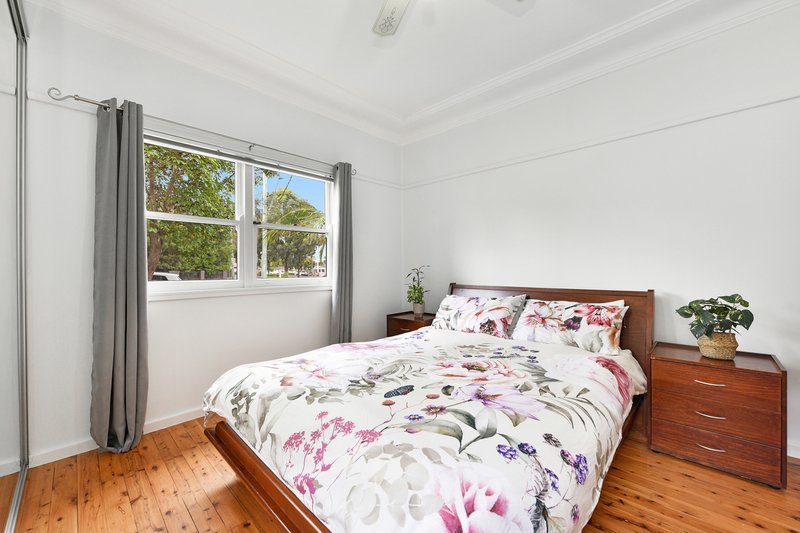 Photo - 4 Aubrey Street, South Granville NSW 2142 - Image 4