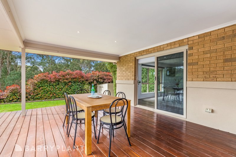 Photo - 4 Aurina Drive, Hidden Valley VIC 3756 - Image 15