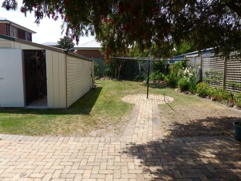 Photo - 4 Autumn Street, Orange NSW 2800 - Image 7