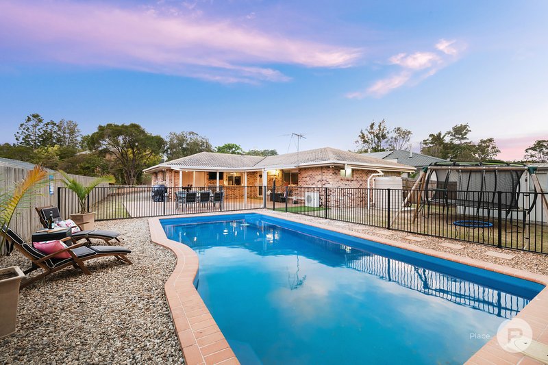 4 Avandel Court, Eatons Hill QLD 4037