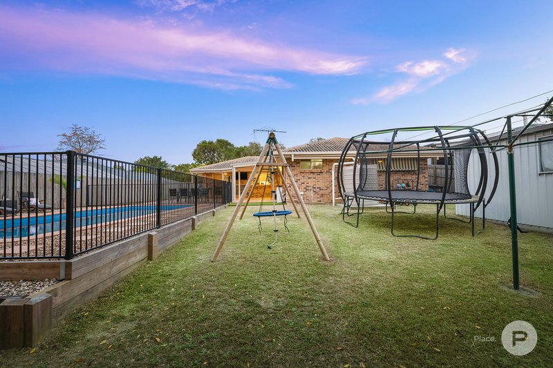 Photo - 4 Avandel Court, Eatons Hill QLD 4037 - Image 18