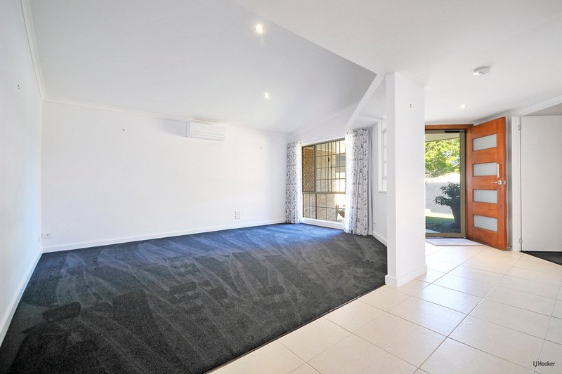 Photo - 4 Avocado Street, Elanora QLD 4221 - Image 4
