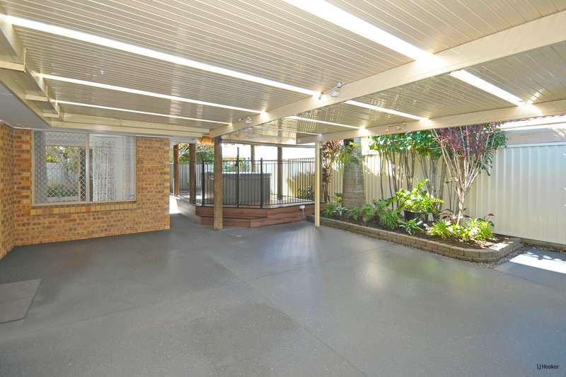 Photo - 4 Avocado Street, Elanora QLD 4221 - Image 17
