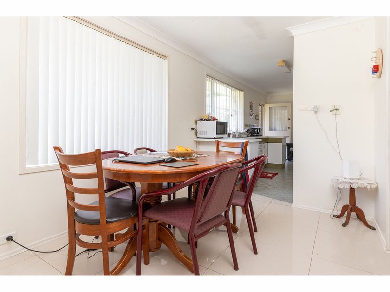 Photo - 4 Avon Place, Forster NSW 2428 - Image 5