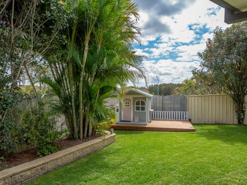 Photo - 4 Avonbury Court, Carrara QLD 4211 - Image 14