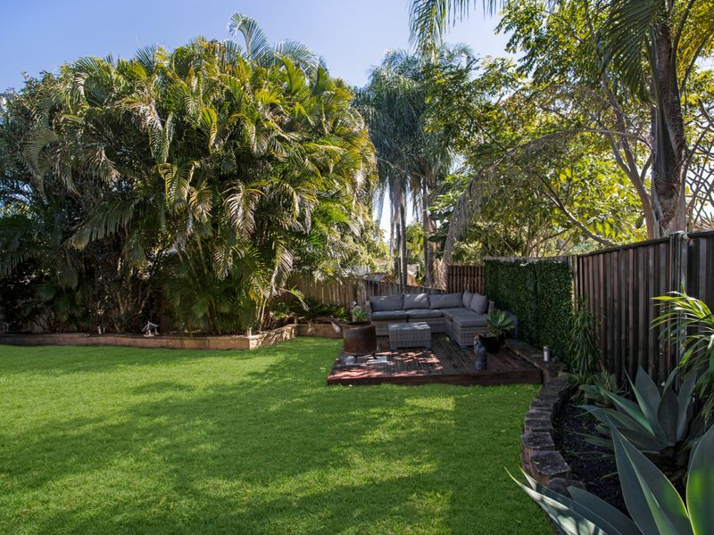 Photo - 4 Avonbury Court, Carrara QLD 4211 - Image 15