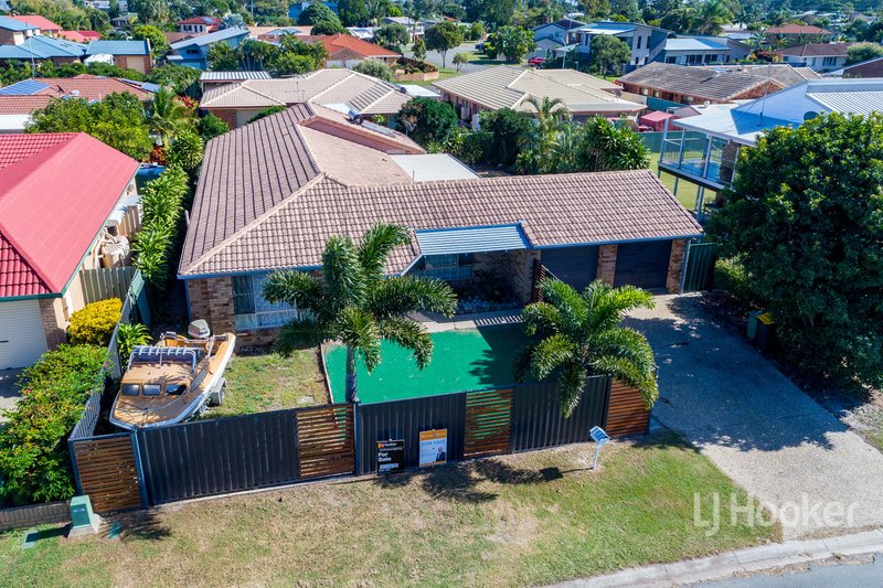 Photo - 4 Azalea Drive, Bongaree QLD 4507 - Image 2