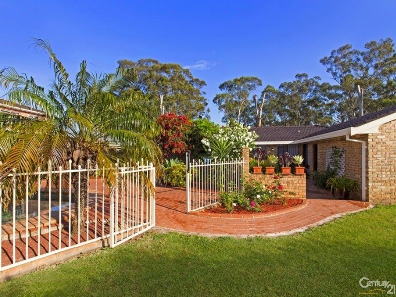 Photo - 4 Baguette Close, Casula NSW 2170 - Image 13