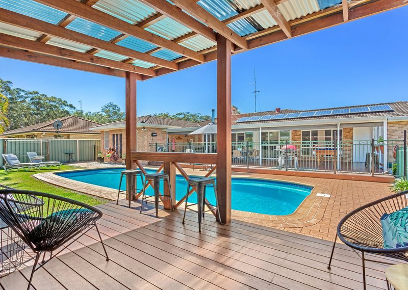 Photo - 4 Bahama Place, Tuncurry NSW 2428 - Image 2