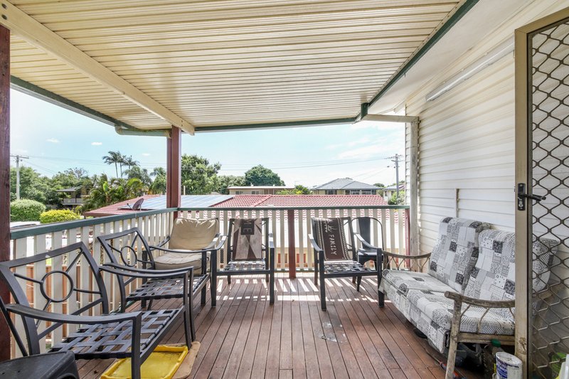 Photo - 4 Baines Street, Kallangur QLD 4503 - Image 15