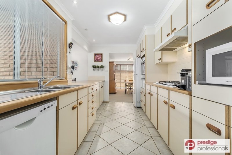 Photo - 4 Balala Court, Wattle Grove NSW 2173 - Image 4