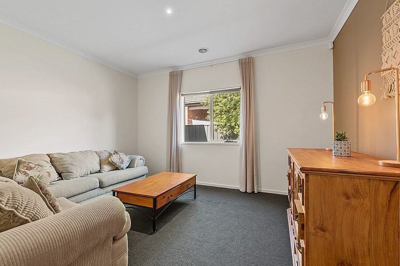 Photo - 4 Balfour Drive, Mernda VIC 3754 - Image 3