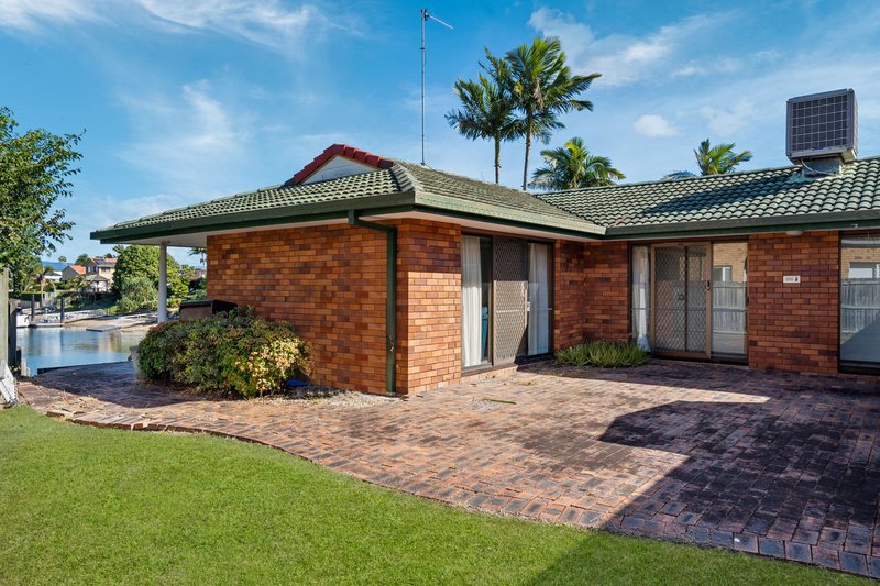 Photo - 4 Balmoral Avenue, Sorrento QLD 4217 - Image 14