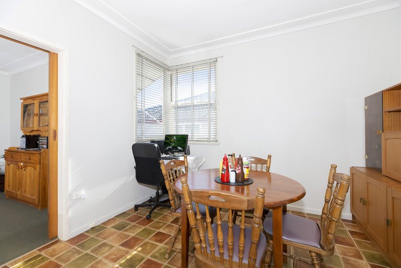 Photo - 4 Bambara Street, Toronto NSW 2283 - Image 6