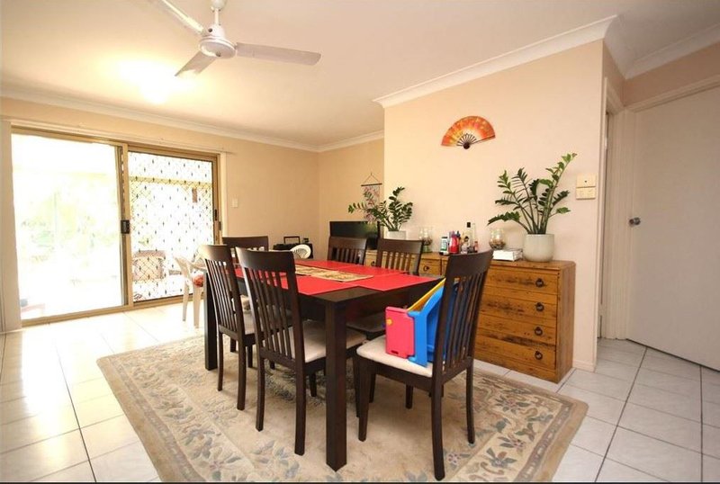 Photo - 4 Bampton Place, Tingalpa QLD 4173 - Image 2