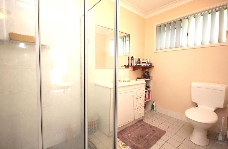 Photo - 4 Bampton Place, Tingalpa QLD 4173 - Image 3