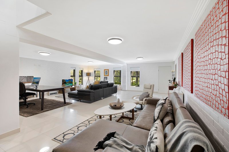 Photo - 4 Banbury Close, Terrigal NSW 2260 - Image 25